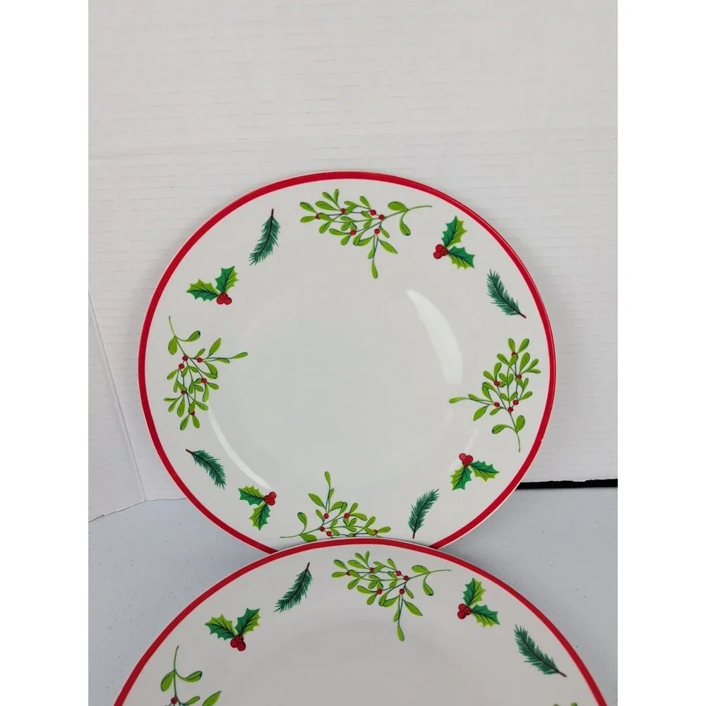 2 Royal Norfolk Christmas Dinner Plates Holly Berry Mistletoe Red Border 2007